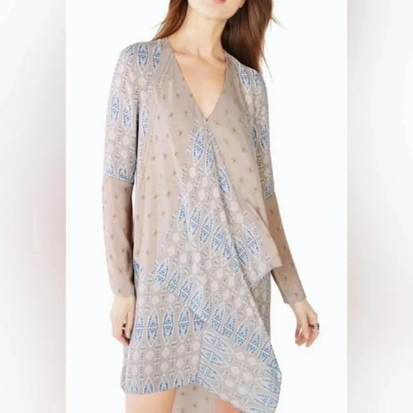 BCBGMaxAzria | Kyndal Dramatic High-Low Asymmetrical Tapestry Dress Size Small - Picture 4 of 14